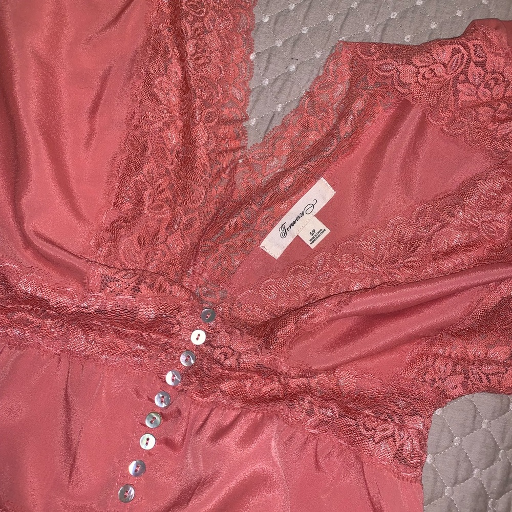 Forever 21 lace kimono blouse - Picture 4 of 6
